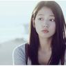 美女COS《巫师3》叶奈法惊艳绝伦 白嫩香肩紫眸勾人